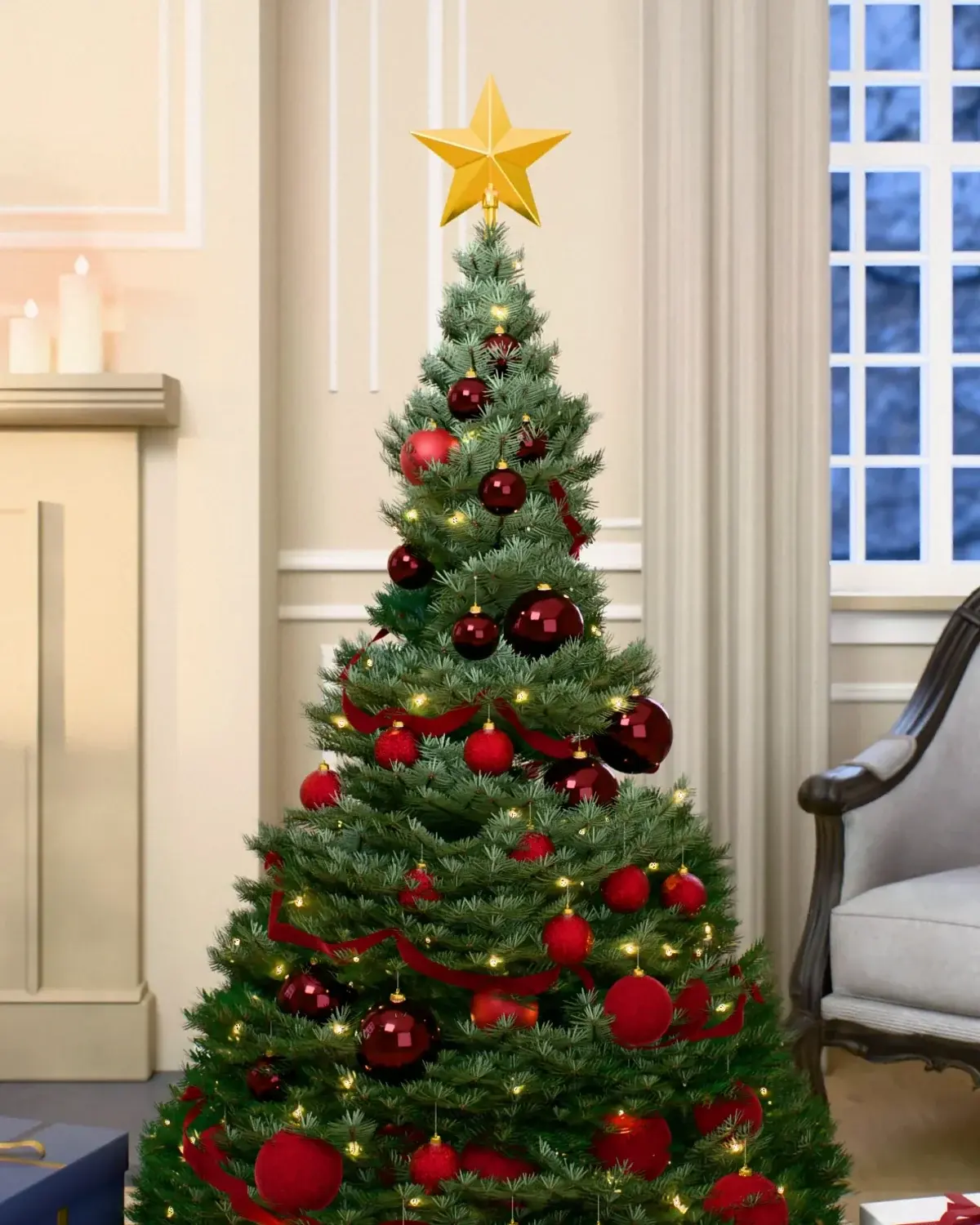 Christmas tree decorated with the “Tonal Red” set